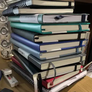 Trying to upload these logbooks to LOTW but can’t find the Analog Upload Option 🤪