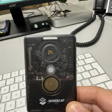 My new ⁦@seeedstudio⁩ #T1000E #meshtastic device is a great way of being connected to my friends while talking a walk
