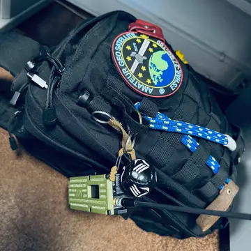 Somenone called me #geek and I don't know why #hamradio #backpack #meshtastic